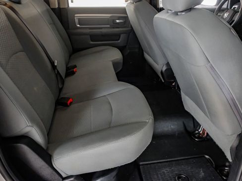 Used 2017 RAM 2500 SLT image 34