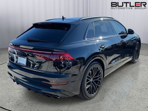 Certified 2025 Audi SQ8 Premium Plus image 5