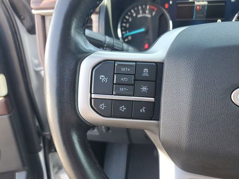 Used 2023 Ford Expedition Limited image 26