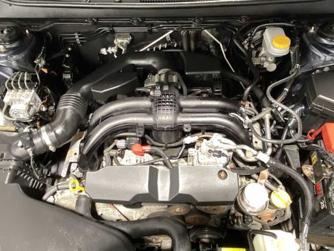 Used 2015 Subaru Outback 2.5i Limited image 9