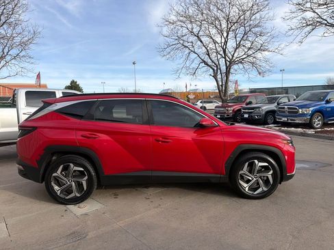 Used 2022 Hyundai Tucson SEL w/ Convenience + Premium Package image 4