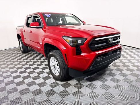Certified 2024 Toyota Tacoma SR5 image 1