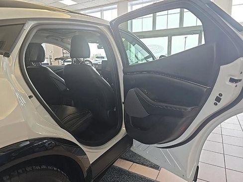 Used 2023 Ford Mustang Mach-E Premium image 33