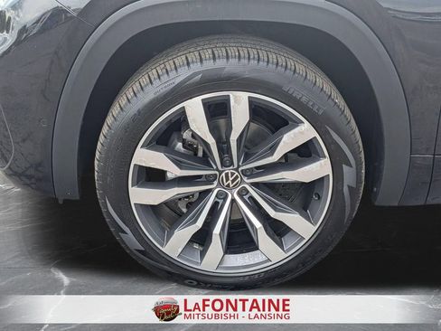 Used 2023 Volkswagen Atlas SEL Premium AWD/4WD image 33