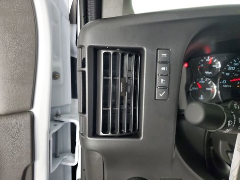 New 2025 Chevrolet Express 2500 w/ Driver Convenience Package image 24