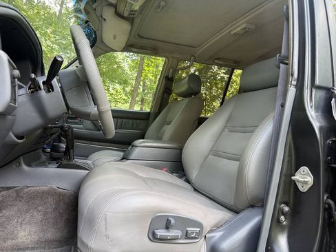 Used 1996 Toyota Land Cruiser AWD/4WD image 21