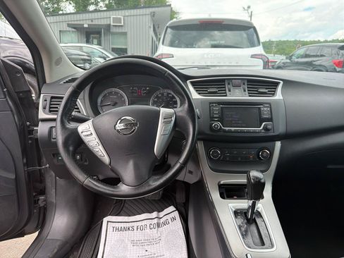 Used 2015 Nissan Sentra SV FWD image 24