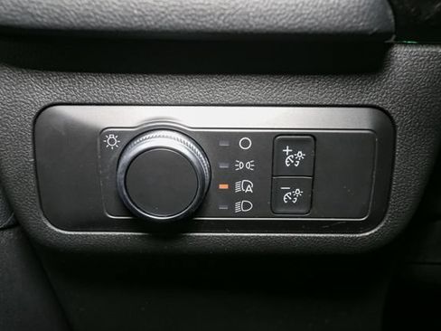 Used 2020 Ford Escape SE FWD image 31