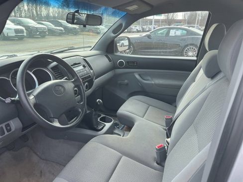Used 2009 Toyota Tacoma Base image 4