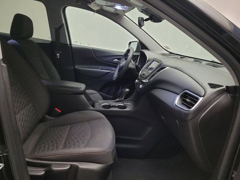 Used 2021 Chevrolet Equinox LT AWD/4WD image 21