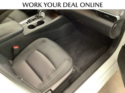 Used 2019 Nissan Altima 2.5 SV AWD/4WD image 18