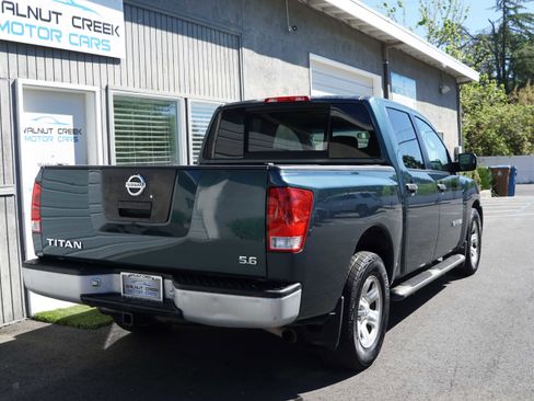 Used 2005 Nissan Titan XE image 24