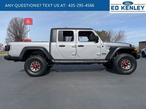 Used 2020 Jeep Gladiator Sport w/ Quick Order Package 24S image 24