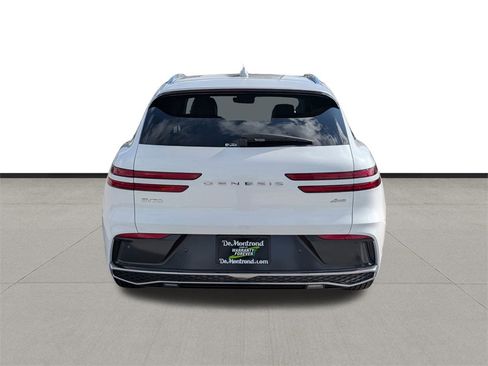 New 2026 Genesis GV70 2.5T image 6