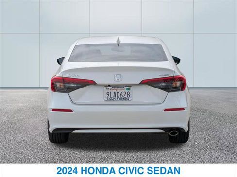 Certified 2024 Honda Civic Sport image 8