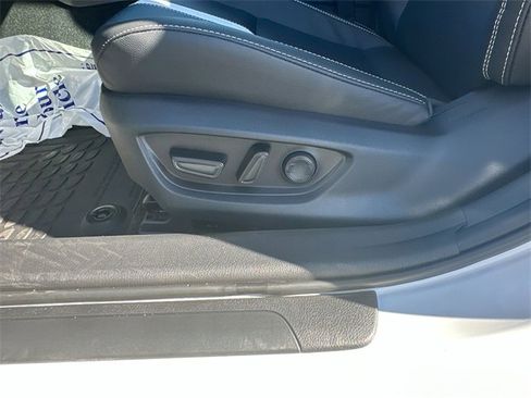 New 2026 Toyota Camry SE w/ Convenience Package image 13