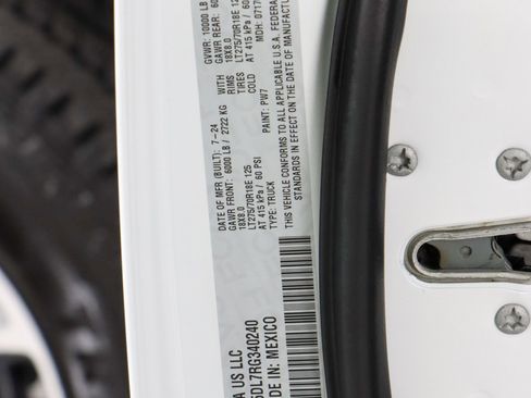 Used 2024 RAM 2500 Big Horn image 33