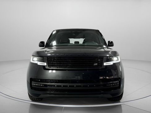 New 2026 Land Rover Range Rover Long Wheelbase SE image 7