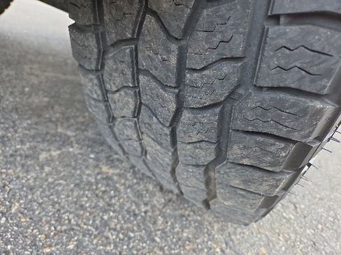 Used 2019 Ford F150 XLT w/ Equipment Group 302A Luxury AWD/4WD image 72