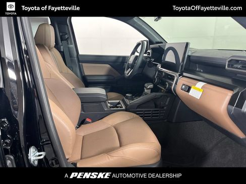 Used 2026 Toyota 4Runner Limited AWD/4WD image 6