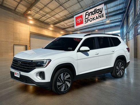 Used 2025 Volkswagen Atlas SE AWD/4WD image 1