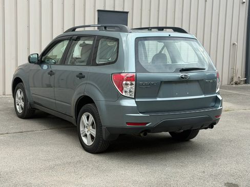 Used 2010 Subaru Forester 2.5X AWD/4WD image 5