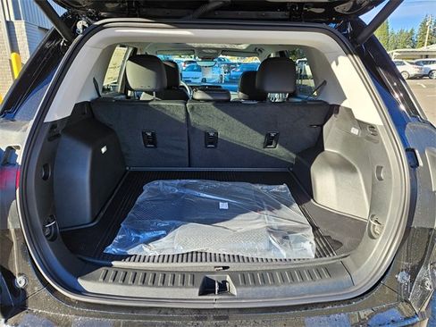 New 2026 GMC Terrain Denali w/ LPO, Black Badging Package image 10