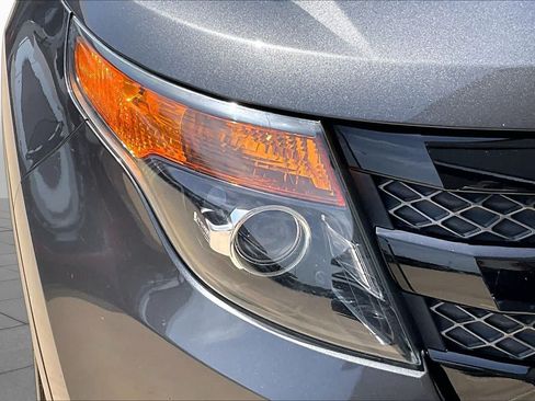 Used 2015 Ford Explorer Sport w/ Equipment Group 401A AWD/4WD image 27