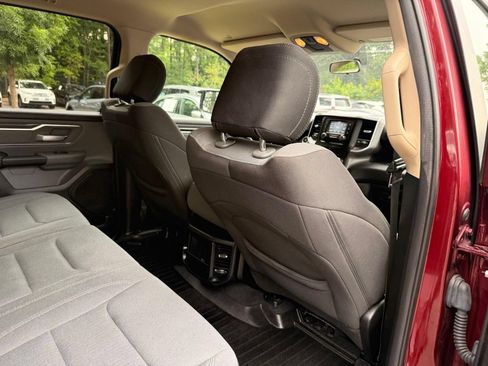Used 2019 RAM 1500 Big Horn RWD image 24