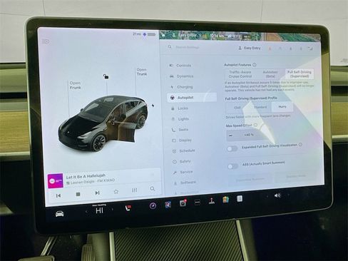 Used 2020 Tesla Model Y Long Range image 27