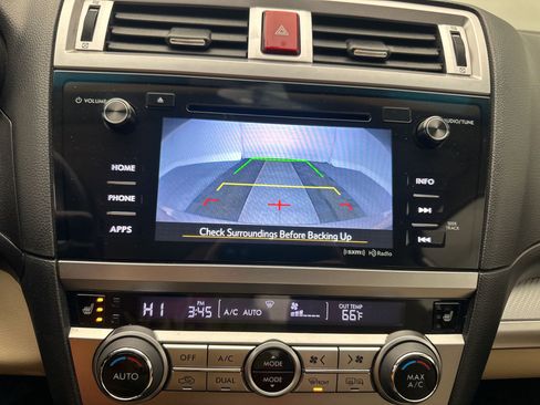 Used 2017 Subaru Legacy 2.5i Premium image 23