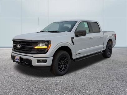 New 2025 Ford F150 XLT w/ Equipment Group 302A MID