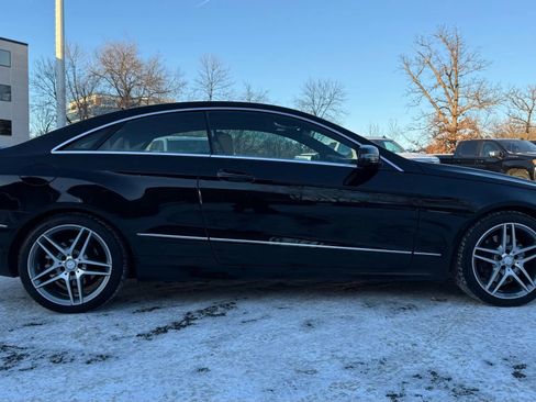 Used 2015 Mercedes-Benz E 400 E 400 4MATIC Coupe 2D image 11