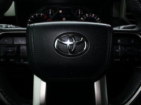 Used 2023 Toyota Tundra Limited image 13