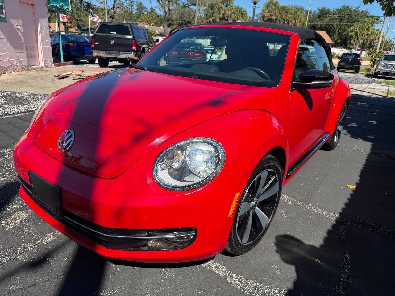 Used 2013 Volkswagen Beetle 2.0T FWD image 16