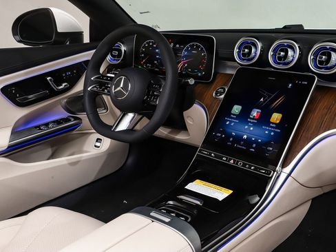 New 2026 Mercedes-Benz CLE 300 4MATIC Cabriolet image 9
