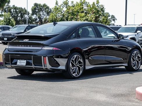 Certified 2023 Hyundai Ioniq 6 Limited RWD image 5