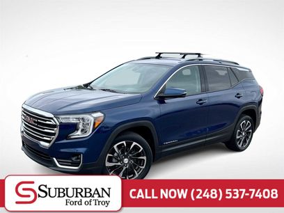 Used 2022 GMC Terrain SLT w/ Infotainment Package II