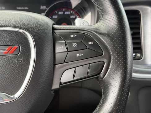 Used 2018 Dodge Charger R/T RWD image 13