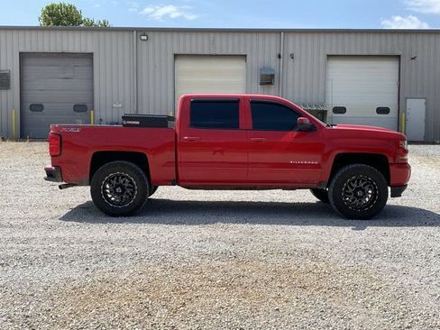 Used 2017 Chevrolet Silverado 1500 LT w/ All Star Edition AWD/4WD image 2