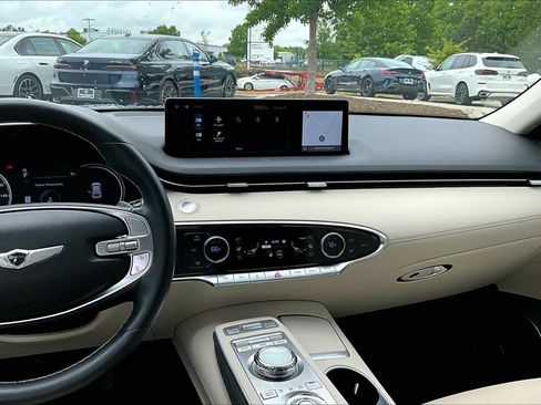 Used 2023 Genesis GV70 2.5T w/ Advanced Package AWD/4WD image 6