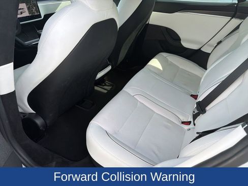 Used 2022 Tesla Model S Plaid image 9