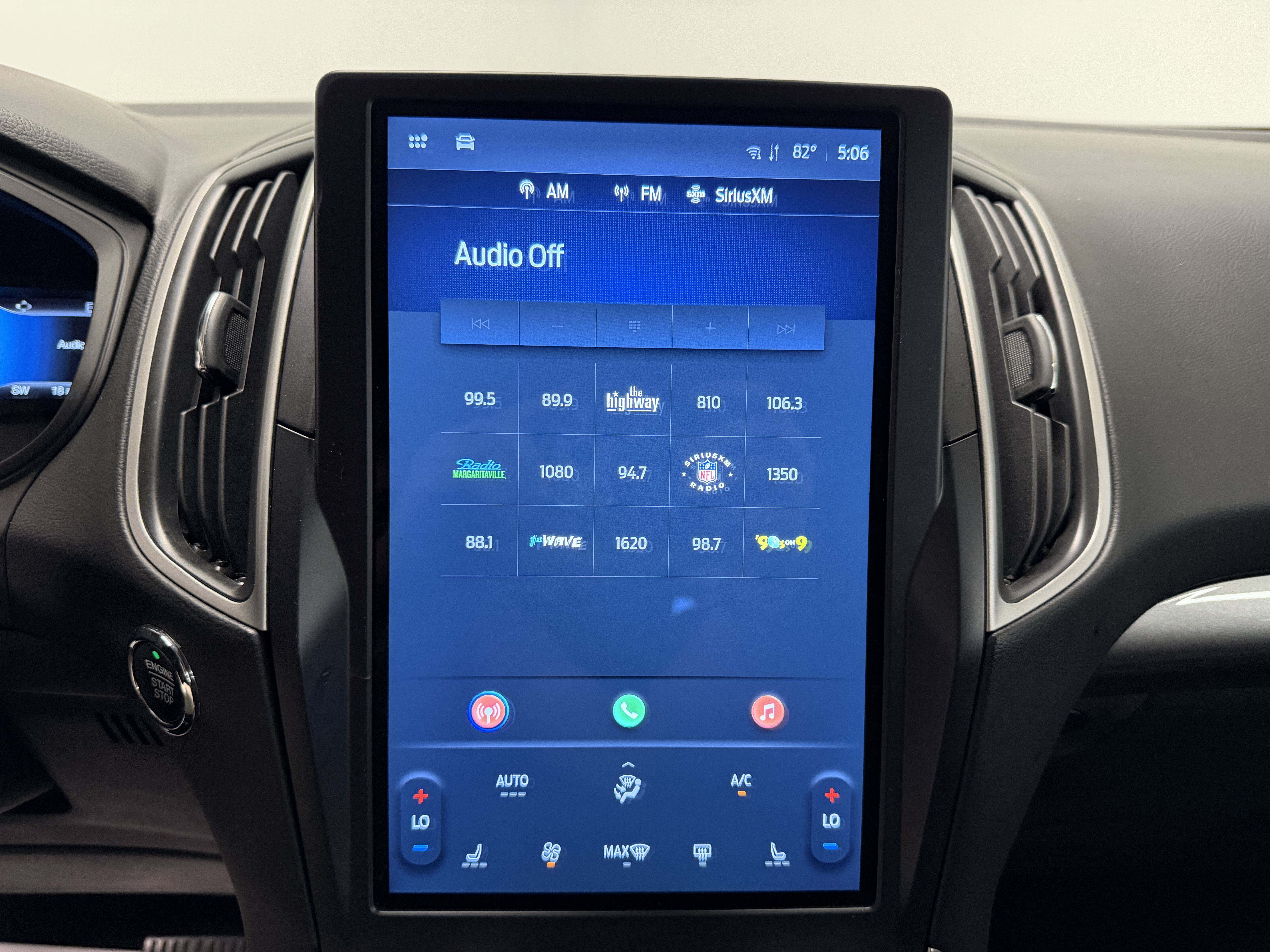 Used 2024 Ford Edge SEL w/ Convenience Package AWD/4WD image 6