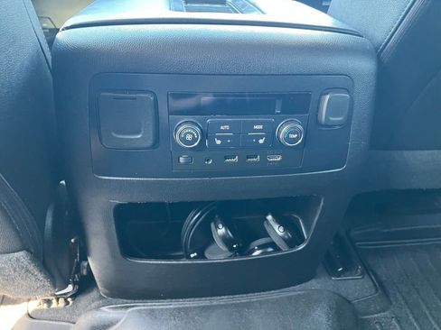 Used 2019 Chevrolet Tahoe Premier AWD/4WD image 20