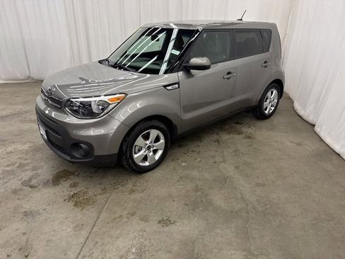 Used 2017 Kia Soul image 4