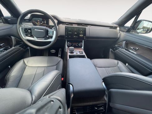 Used 2023 Land Rover Range Rover SE AWD/4WD image 11
