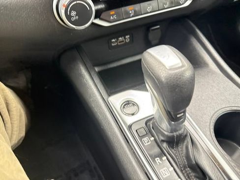 Used 2020 Nissan Altima 2.5 S FWD image 29