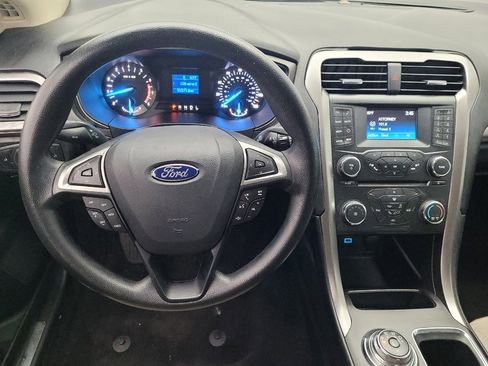 Used 2017 Ford Fusion S image 22