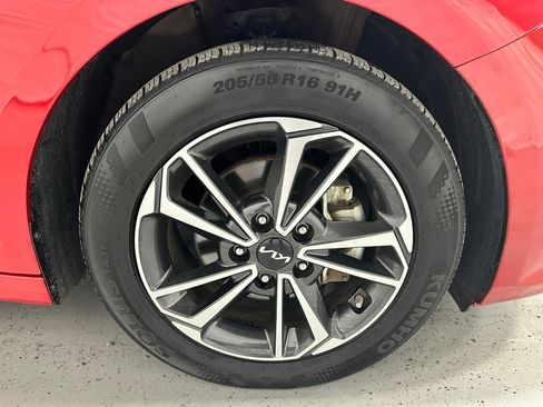 Used 2024 Kia Forte LXS image 55