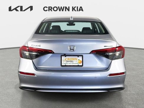 Used 2023 Honda Civic Touring image 7